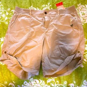 EVRI 18W Womens plus size khaki shorts new with tags